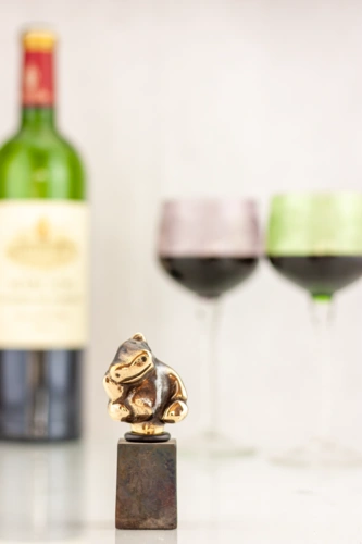 Hippopotamus wine cork 10 cm