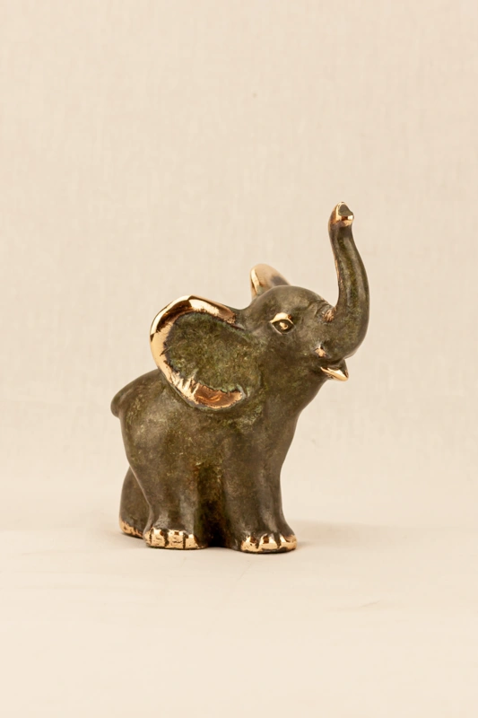 Baby elephant no. 1, 13 cm