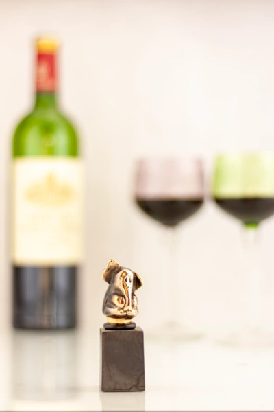 Elephant wine stopper 9 cm