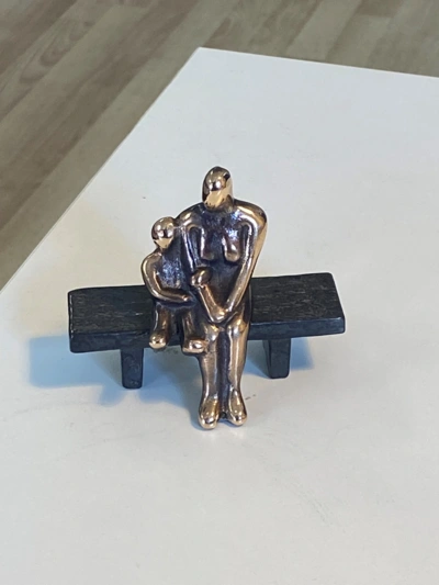 4 Bench Woman and child 9 cm